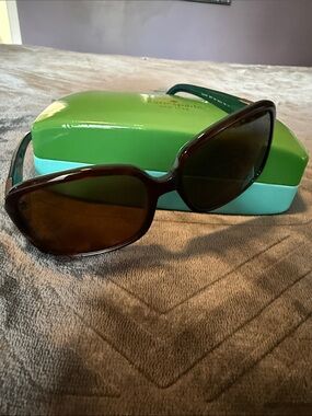 kate spade Brown & Teal Sunglasses with Green and Teal Case Brand New